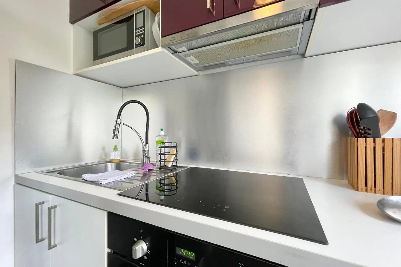 #Ch The Wonderland Apartment Grenoble France